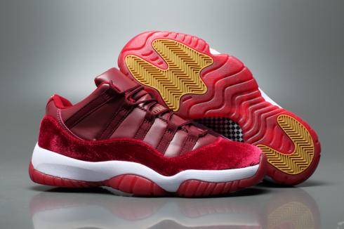air jordan 11 retro velvet