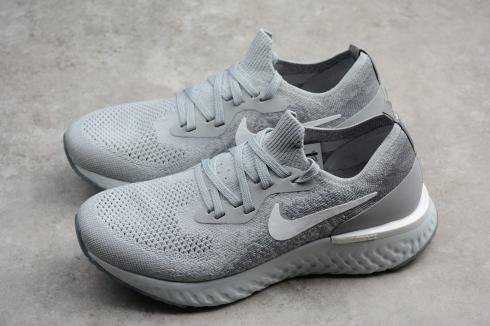 light grey nike shoes mens
