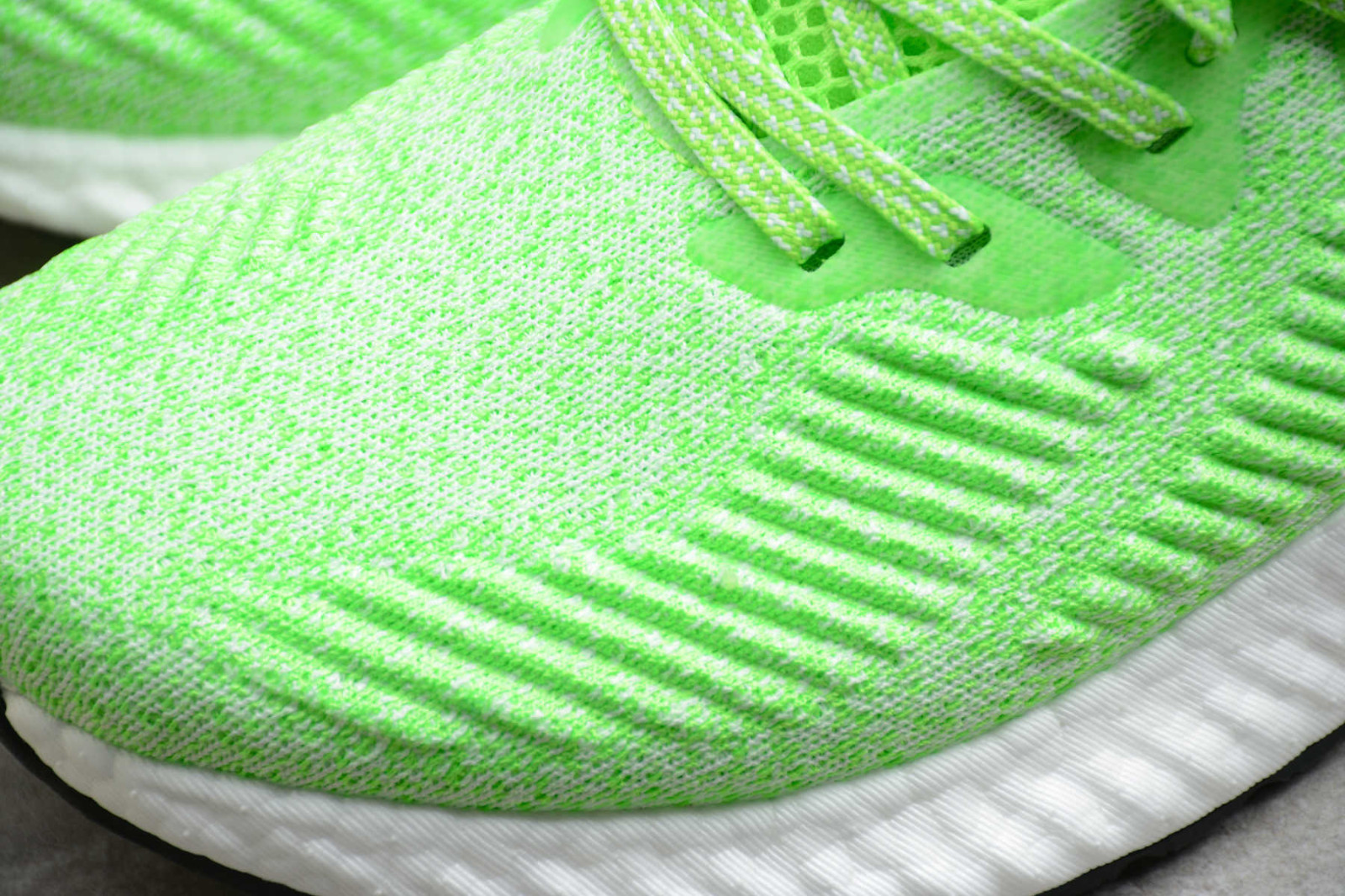 Adidas Alphaboost Green Cloud White Core Black Shoes EF1287 - Febbuy