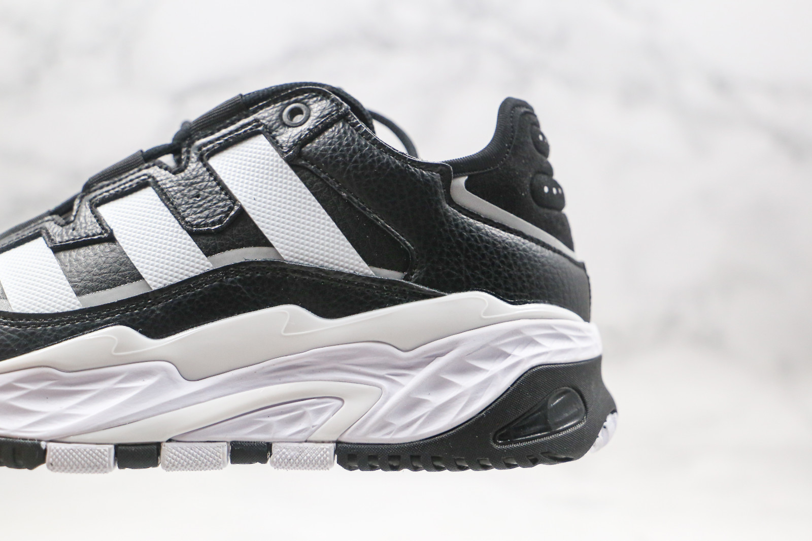 Adidas Originals Niteball Cloud White Core Black Running Shoes FV5001 - Febbuy