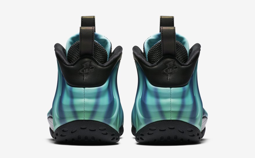 green glow foamposites