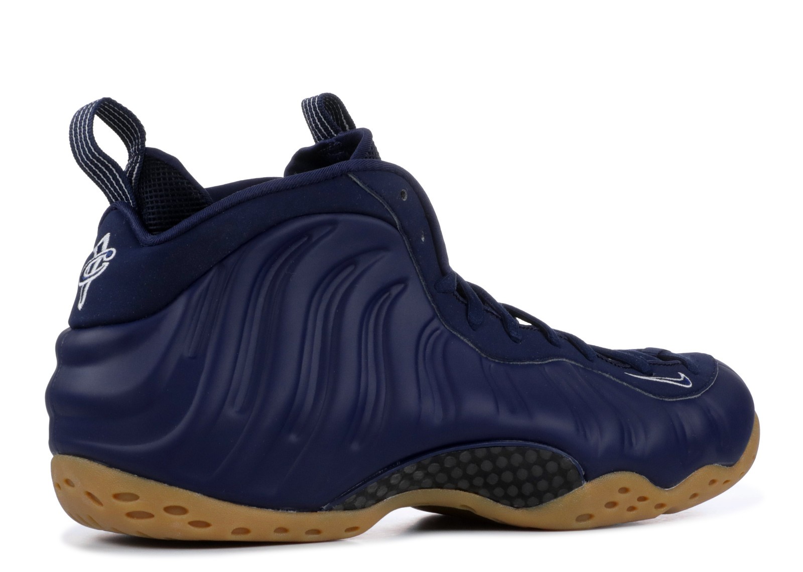 foamposite navy gum on feet