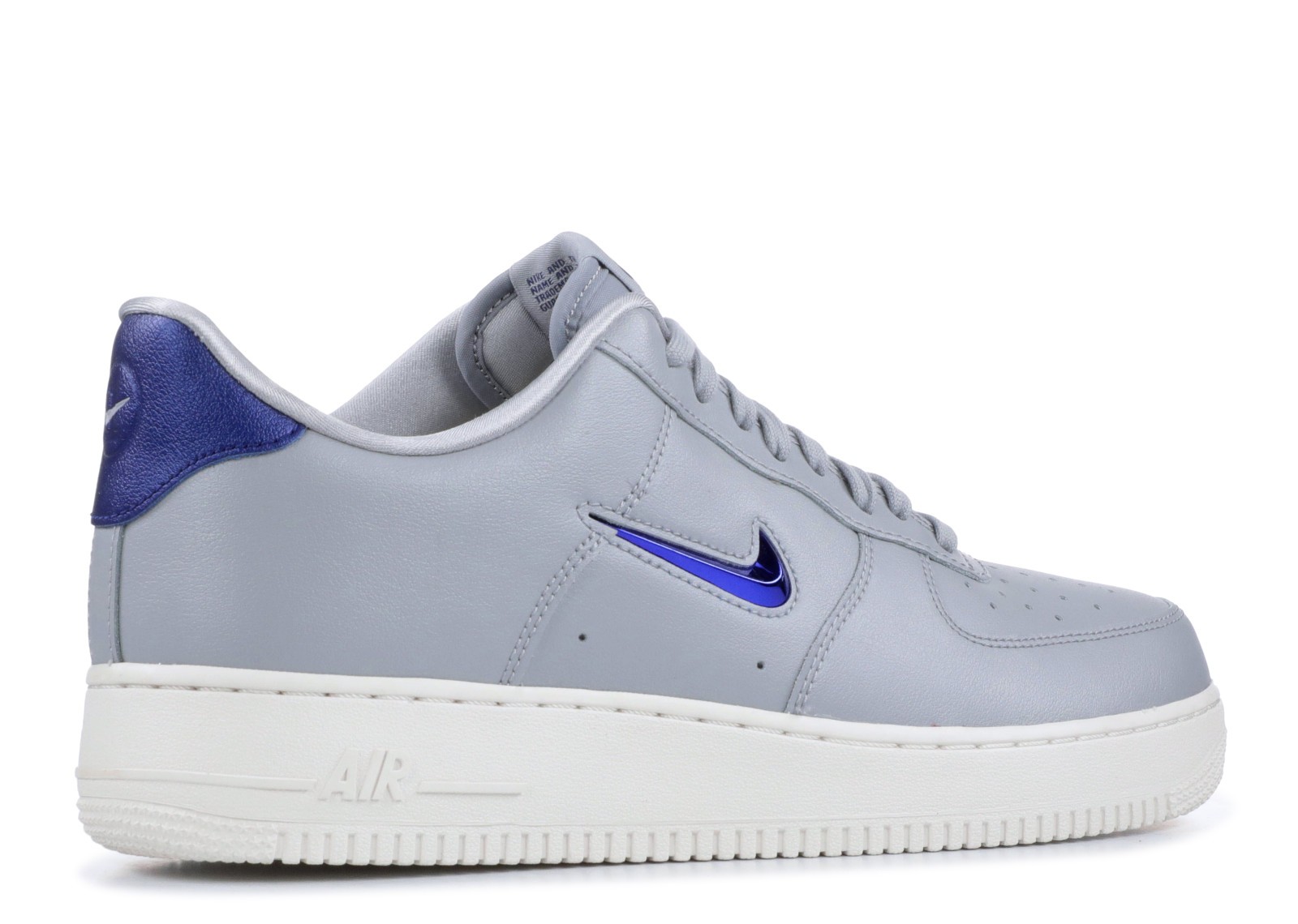 nike air force 1 07 lv8 grey gum