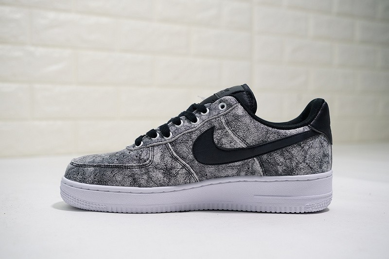 nike air force 1 lxx grey