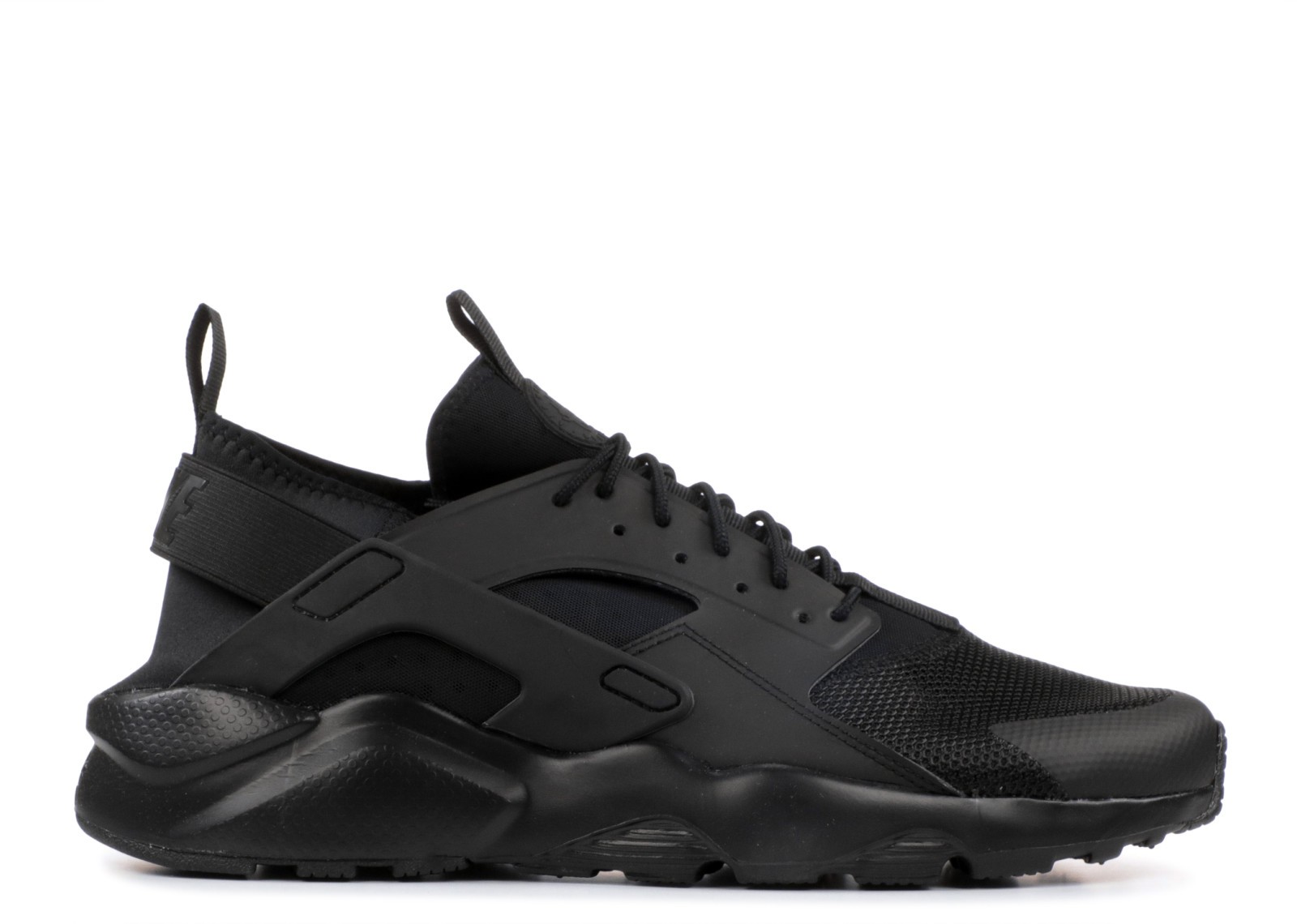 nike triple black leather