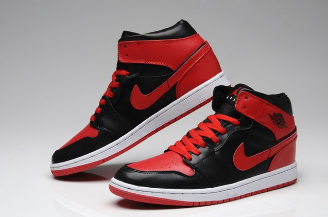  Nike  Air  Jordan  I 1 Retro Mens Shoes  Leather Black Red 