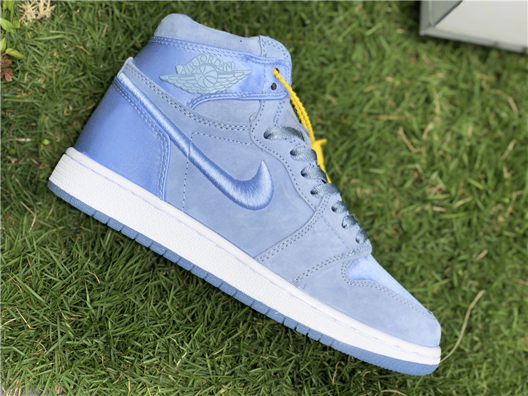 nike womens pale blue trainers