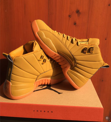 Nike Air Jordan XII 12 All yellow men Basketball Shoes - Febbuy