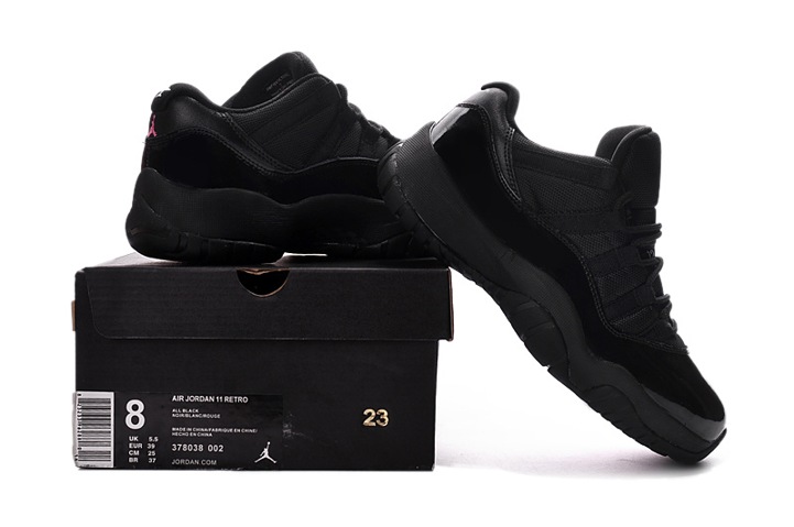 all black jordan 11 low