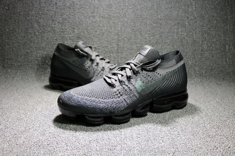 midnight blue vapormax flyknit