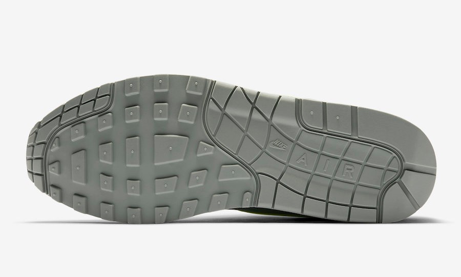 nike ah8145 300