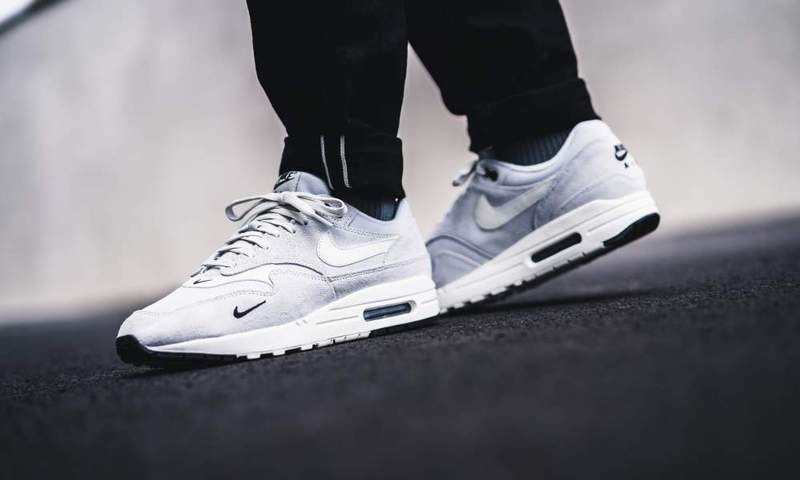 nike air max 1 pure platinum nike air max 1 pure platinum