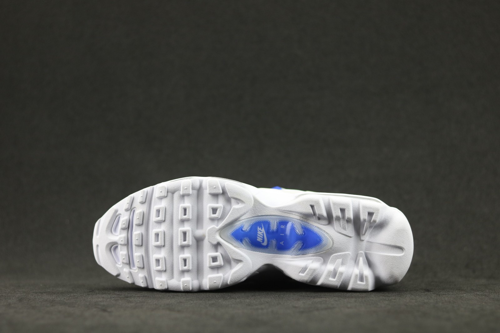 95 blue and white