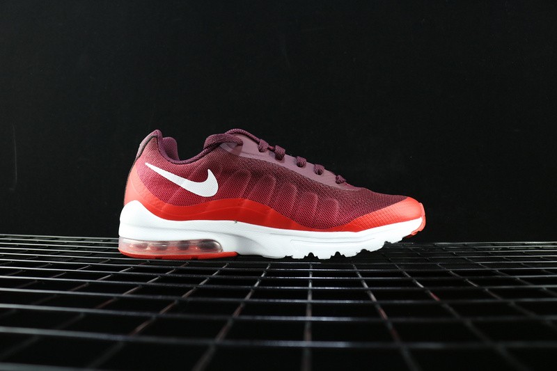 red nike invigor
