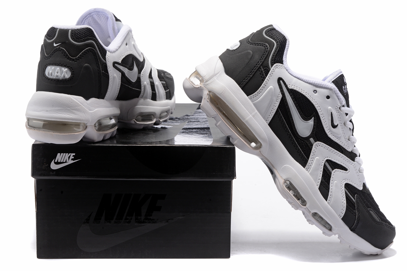 nike air max 96 black and white
