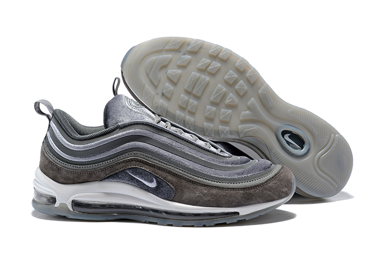 air max 97 wolf grey on feet
