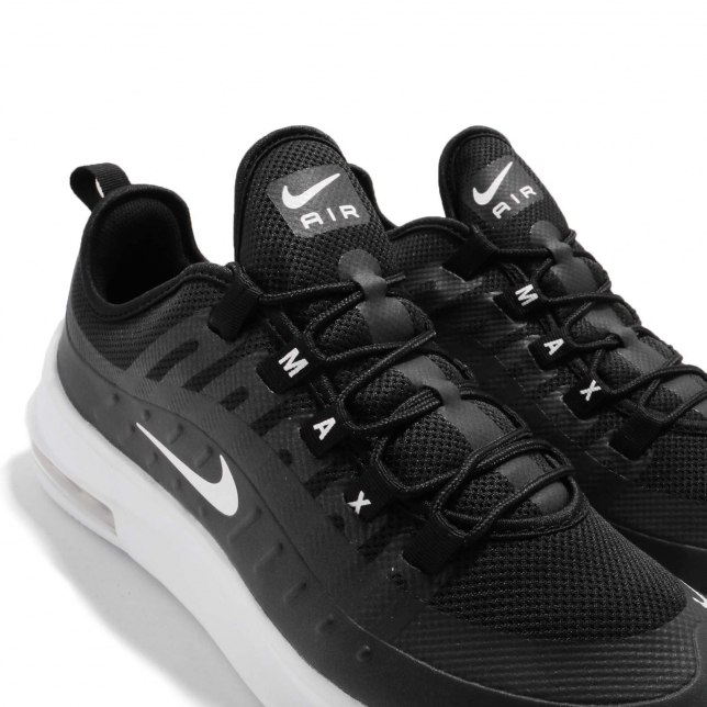 nike axis black white