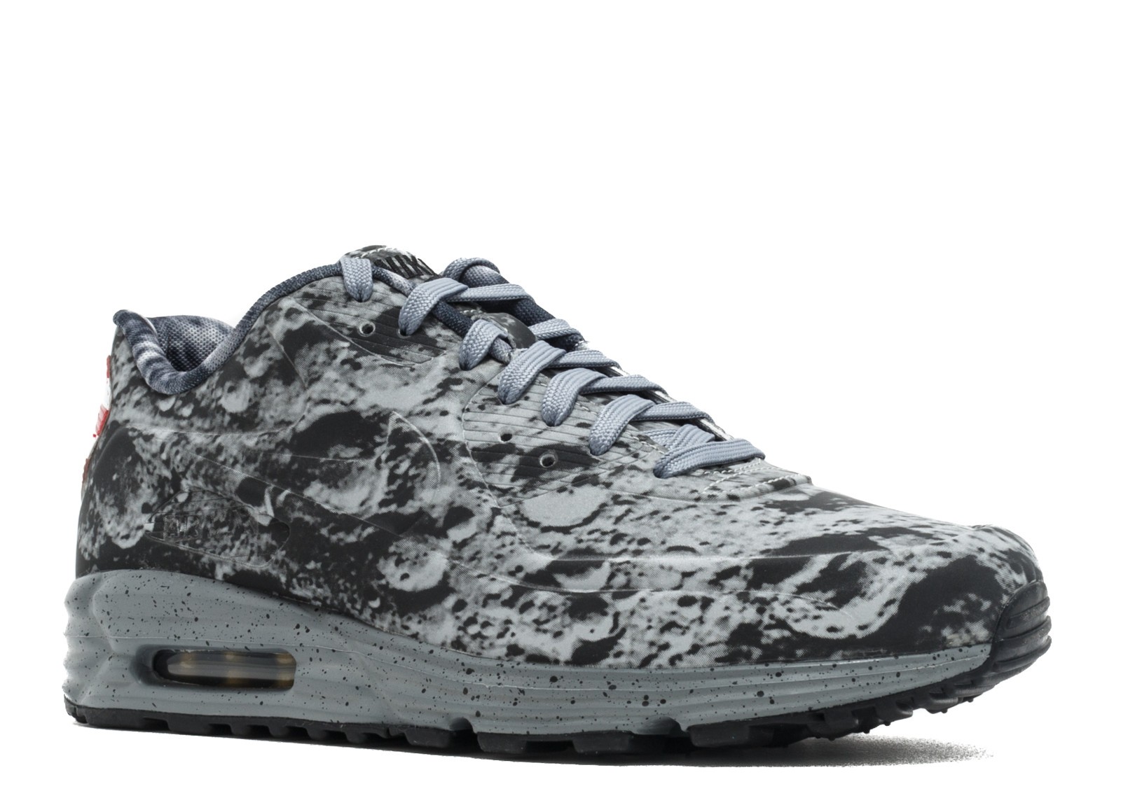 black and gold vapormax plus