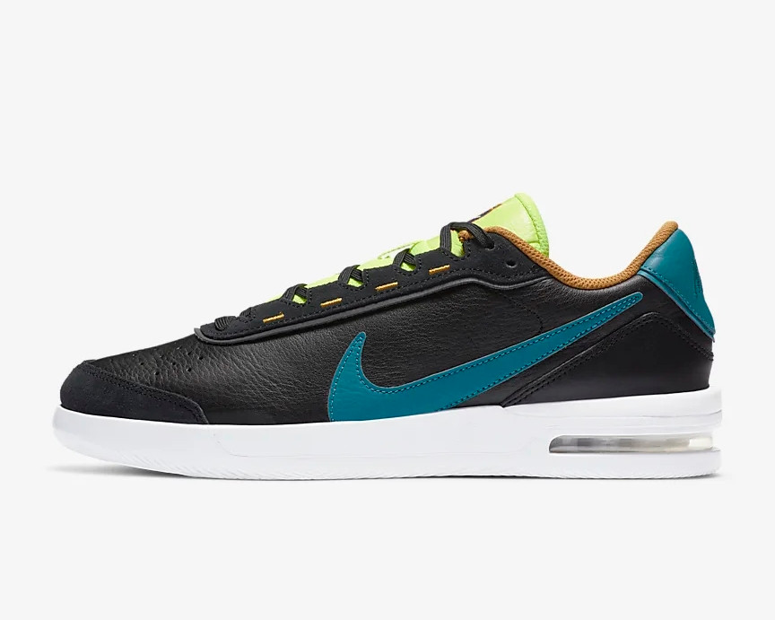 nikecourt air max vapor wing premium on feet