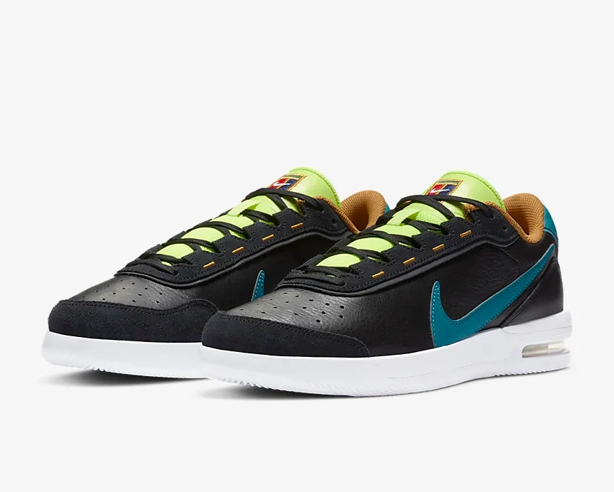 nikecourt air max vapor wing premium on feet
