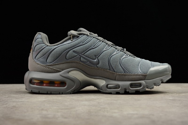 nike air max plus tuned 1