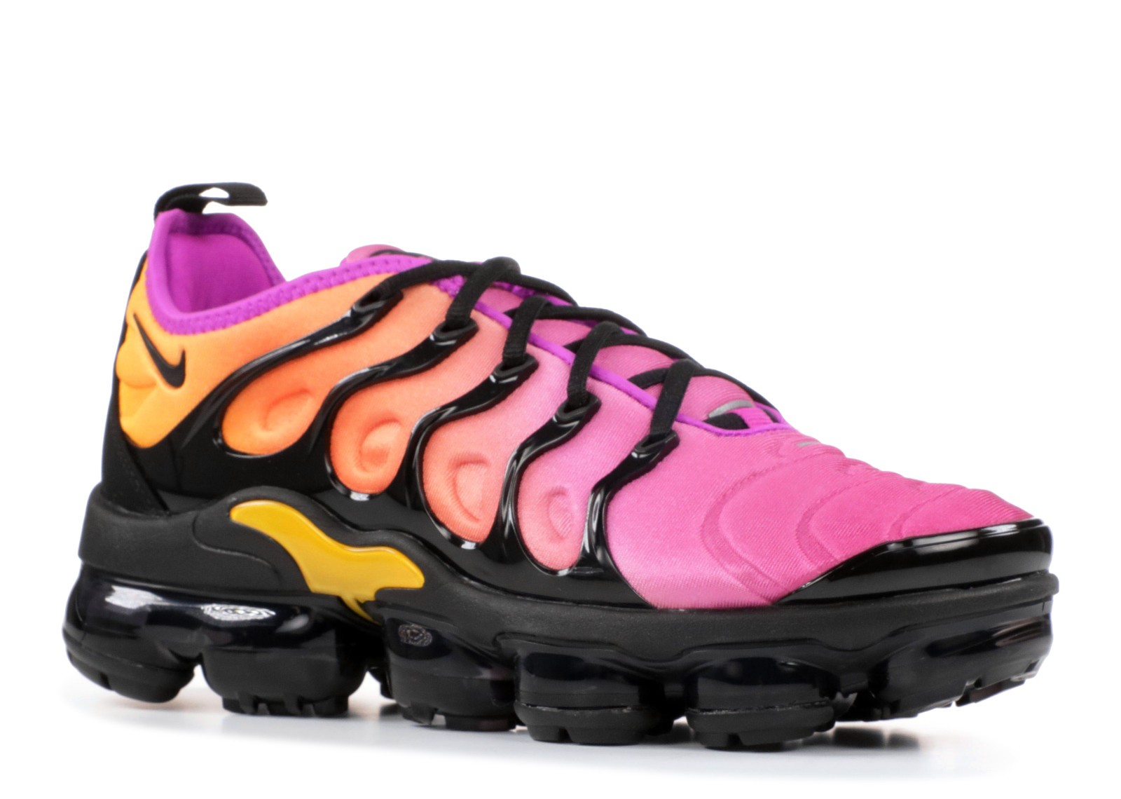 vapormax plus fuchsia