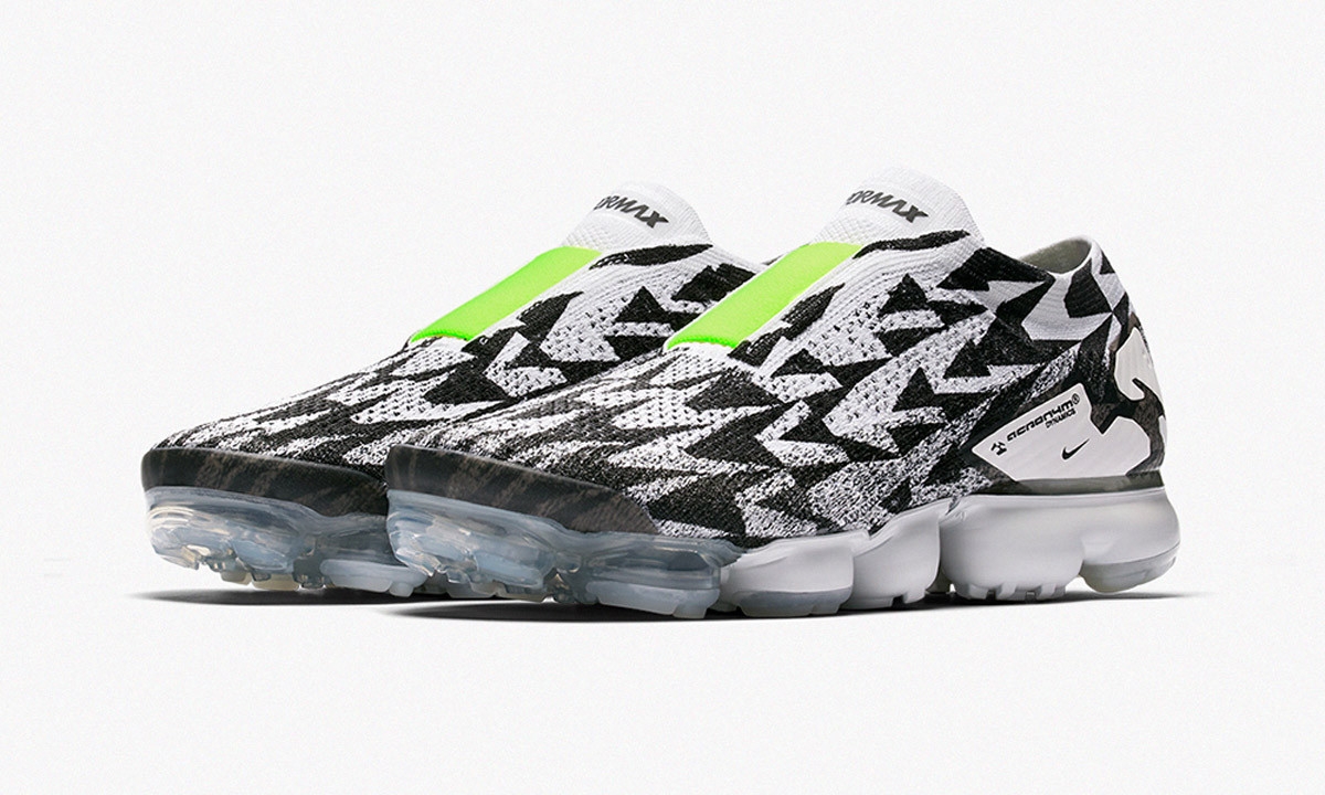 nike air vapormax light bone