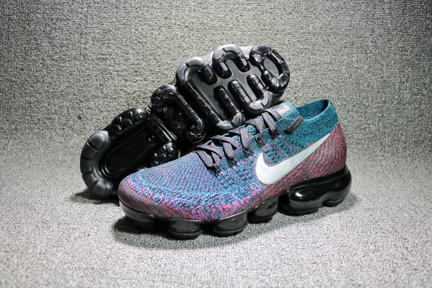 vapormax flyknit colorful