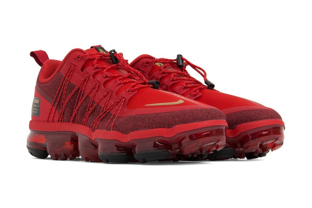 nike vapormax run utility red