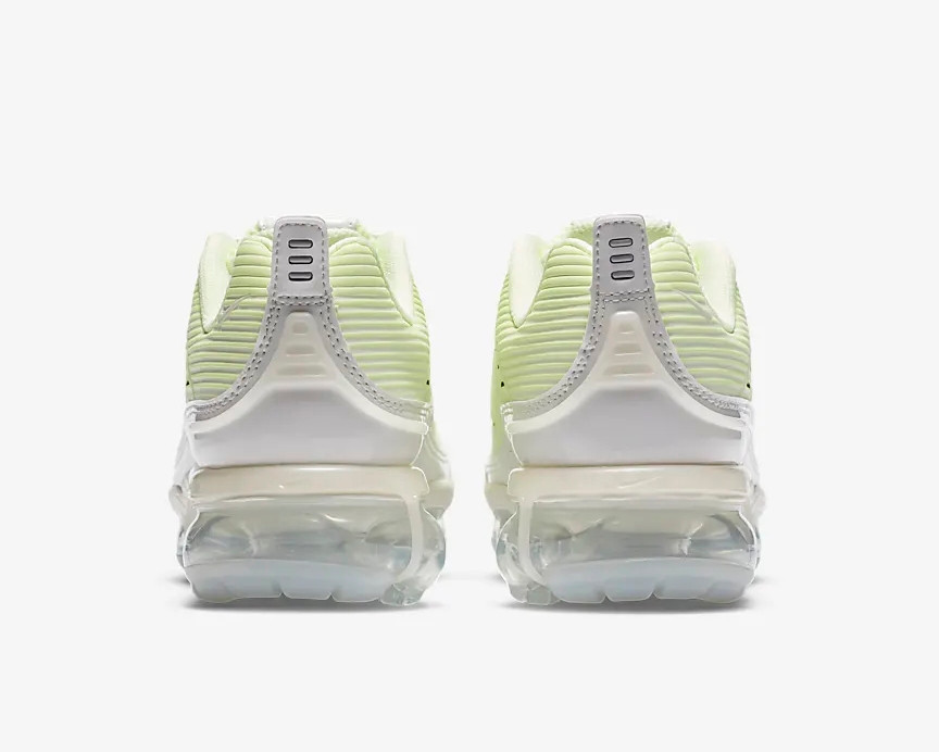 nike vapormax green and grey