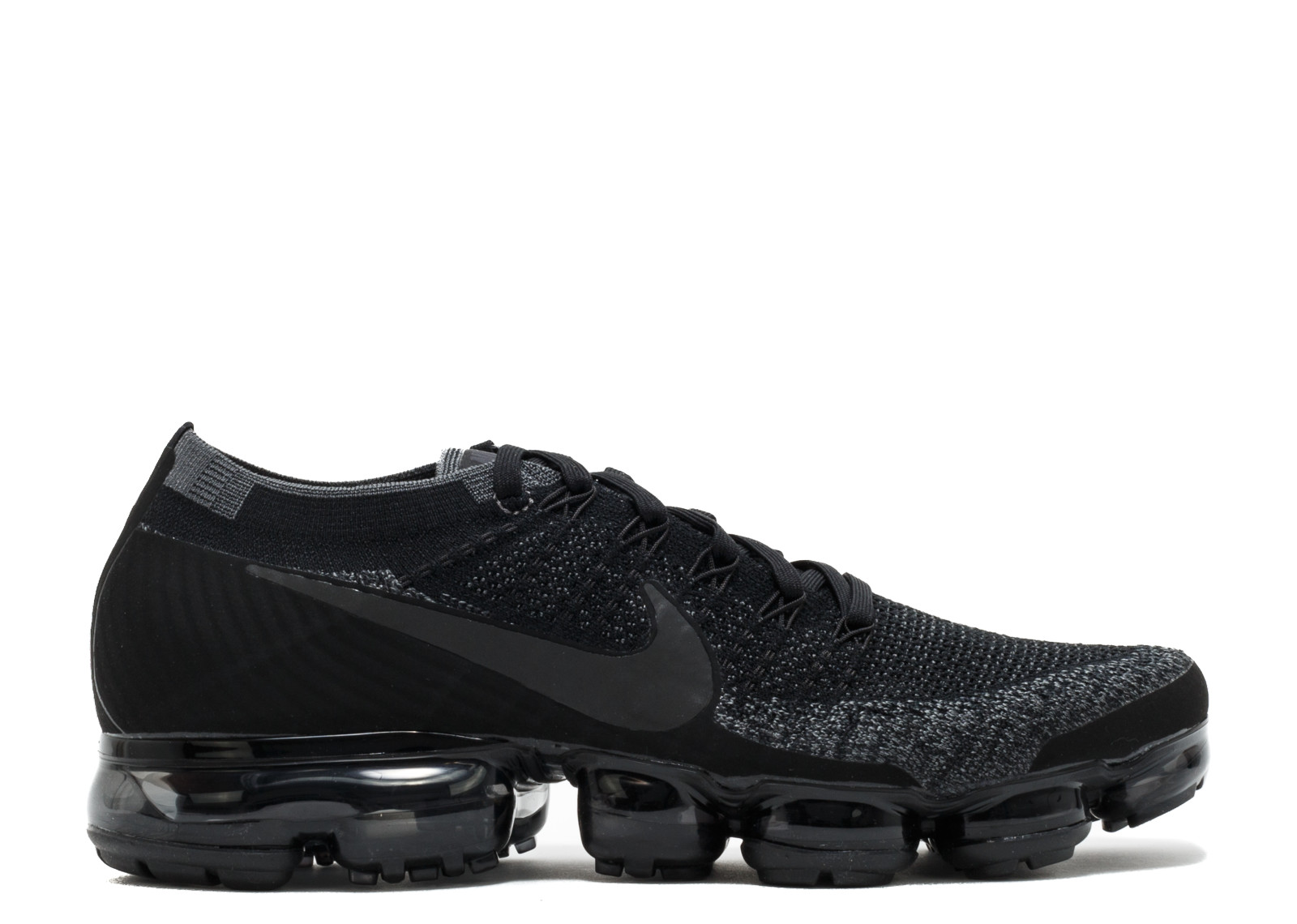 vapormax flyknit triple black