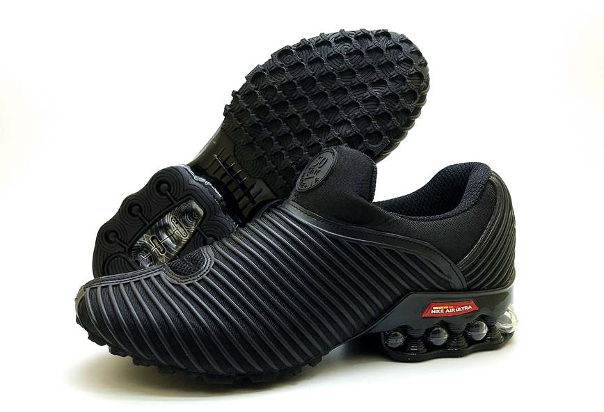 all black nike shox mens