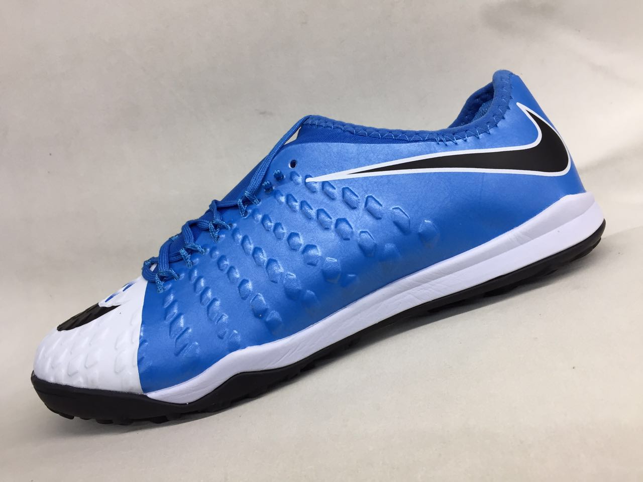 blue hypervenom phantom 3