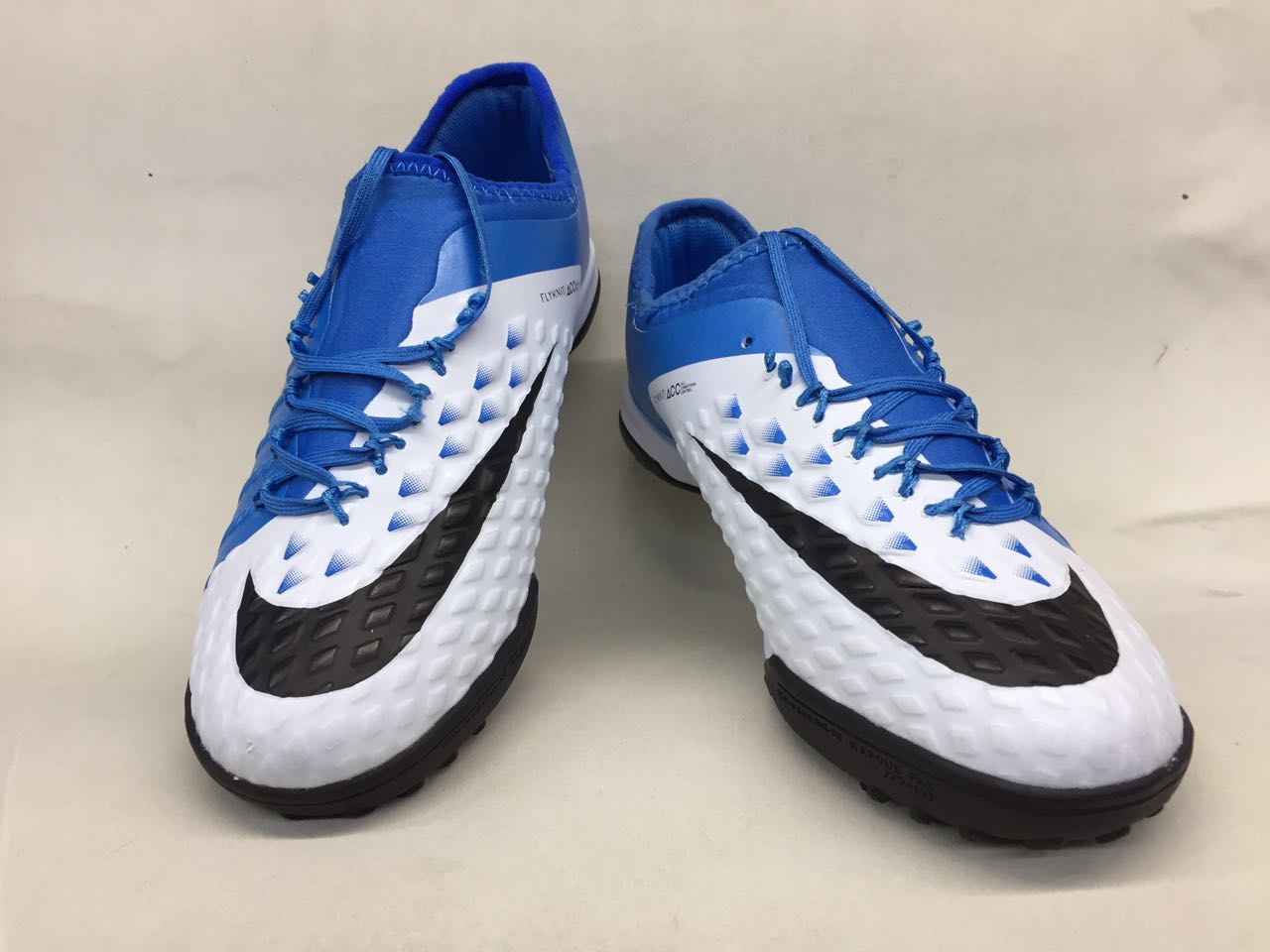 hypervenom 3 blue and white