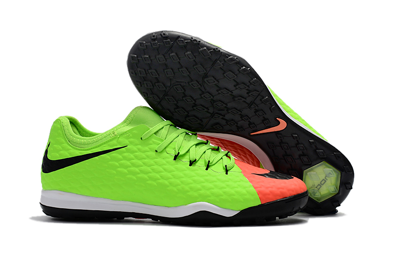 nike hypervenom finale