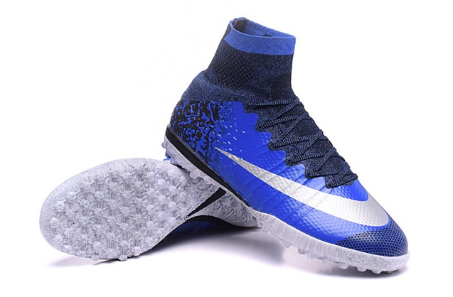 nike superfly with sock