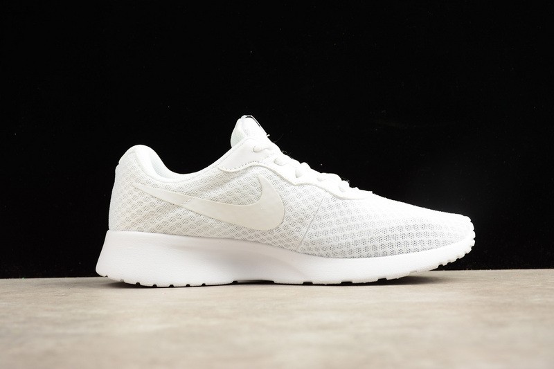 nike white mesh sneakers womens