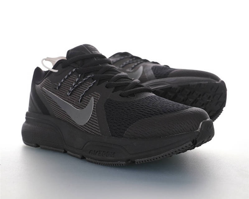 nike zoom span 3 amazon