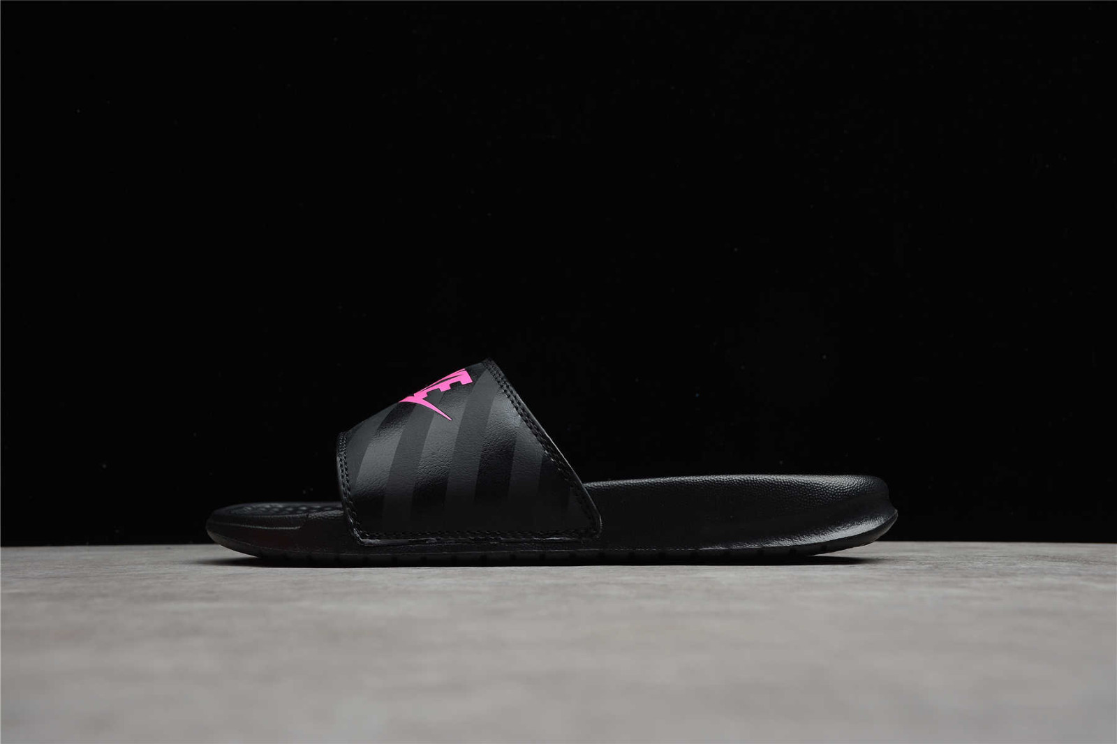 nike benassi jdi pink
