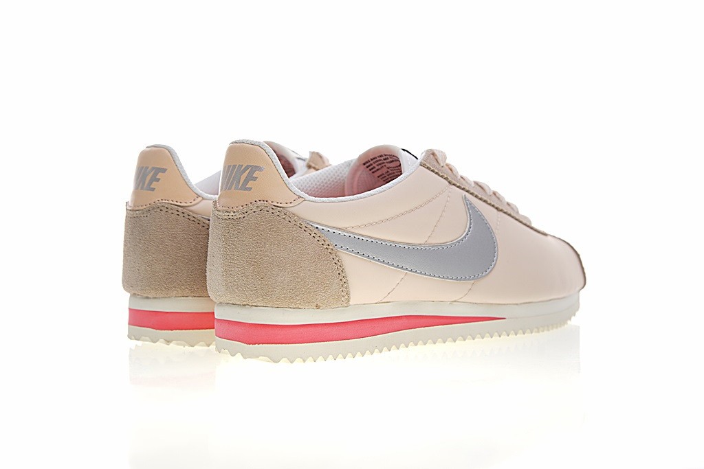 nike classic cortez pink