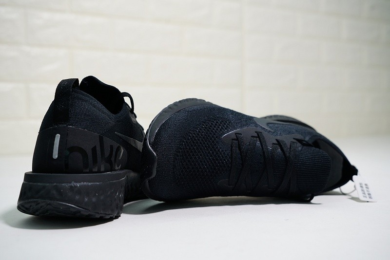 nike epic react flyknit triple black