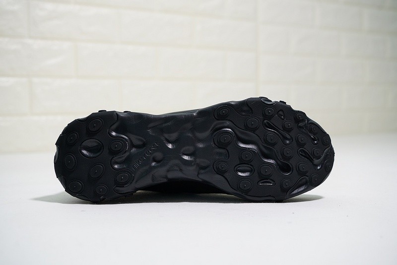 nike react element 87 triple black
