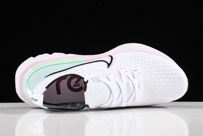 nike react infinity run iced lilac