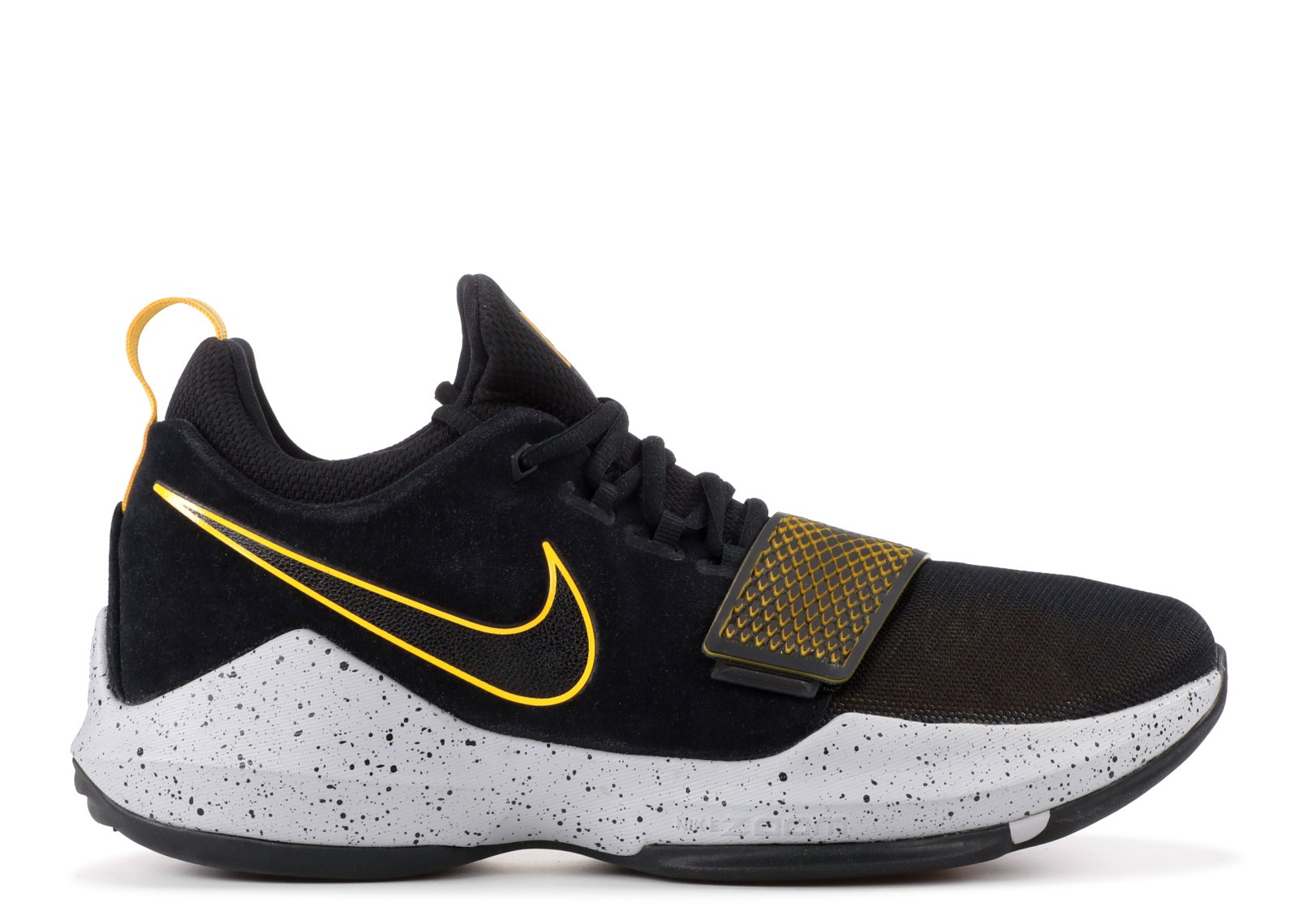 nike zoom pg