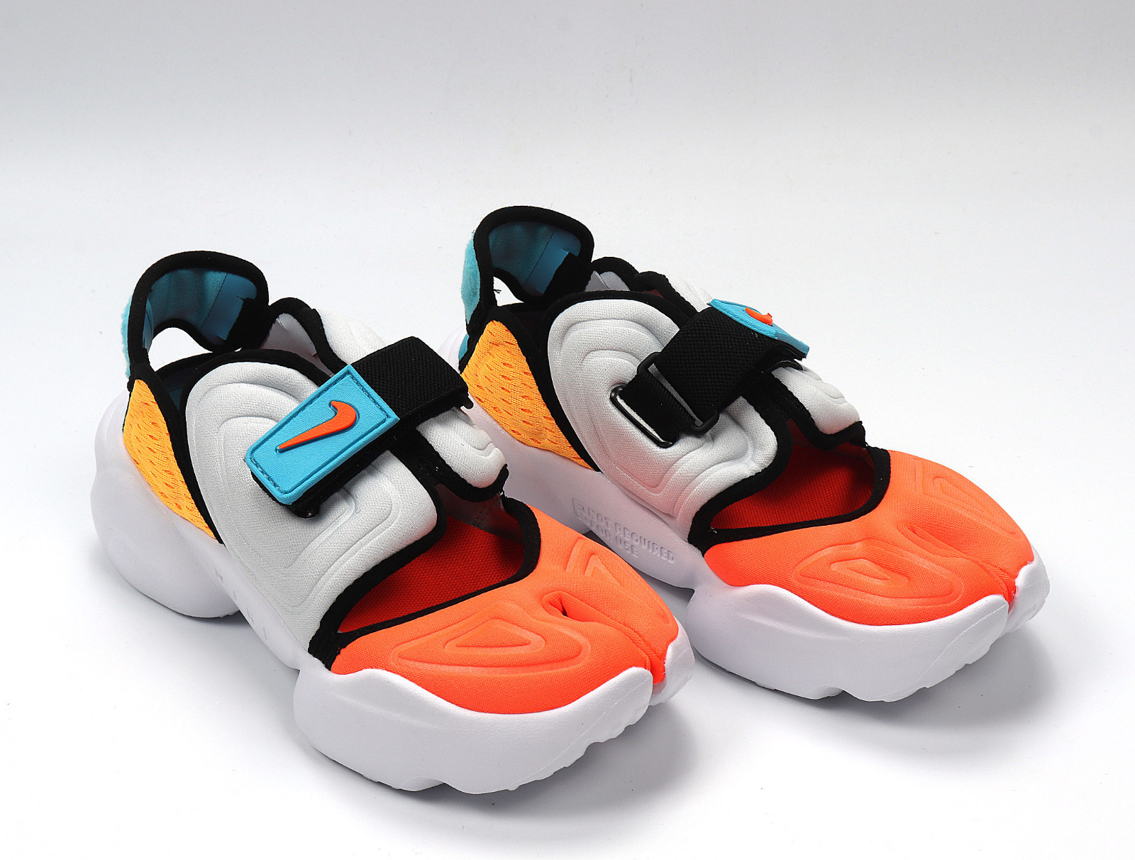 Nike Aqua Rift White Football Grey Hyper Crimson CW7164-002 - Febbuy