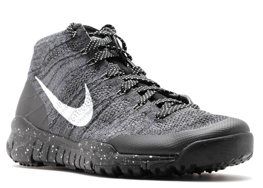 nike flyknit trainer chukka fsb black dark grey