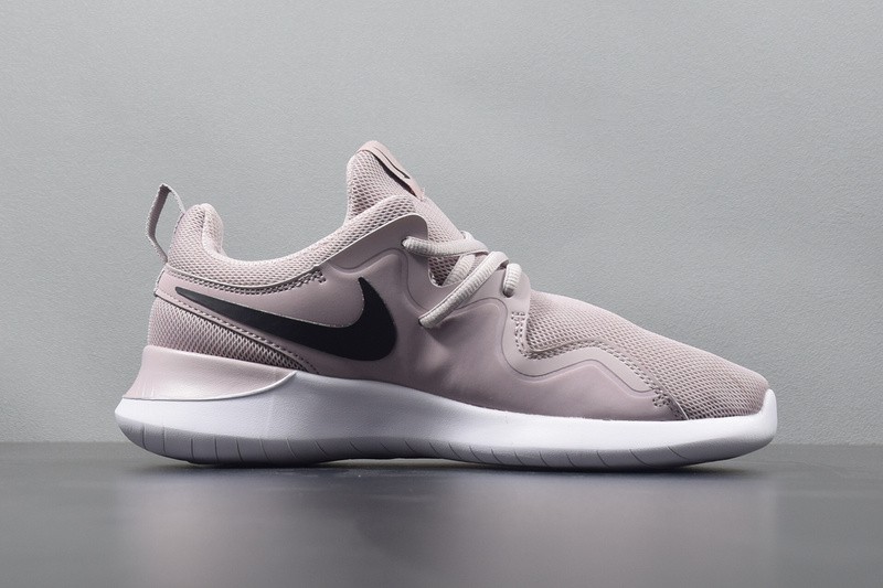 aa2172 nike