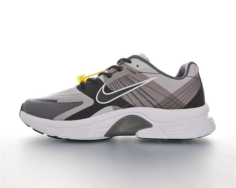 nike alphina 5000 women's shoe