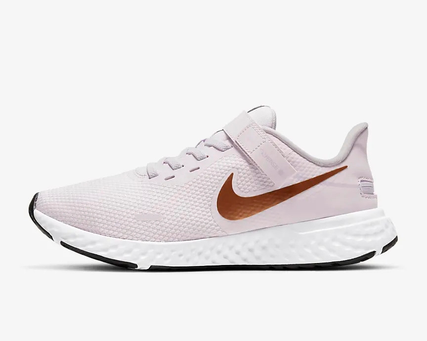 nike wmns revolution 5