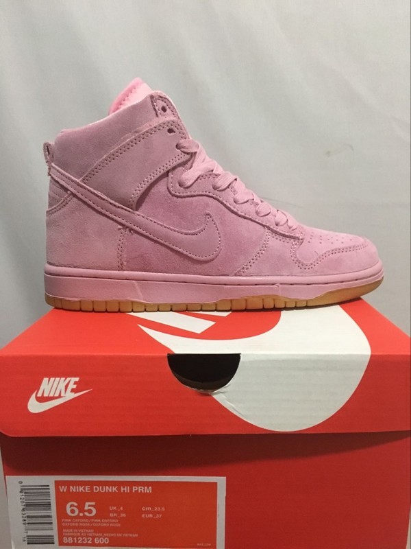 pink and white nike sb